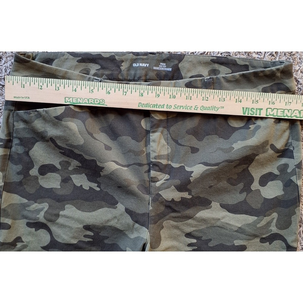 Old Navy Pixie High Rise Camo Ankle Pants Women's 14 Secret Slim Pockets Stretch - Picture 3 of 7
